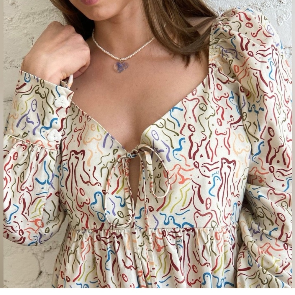 Lisa Says Gah! Lena Painted Ladies Tie Front Babydoll Dress - Picture 4 of 16